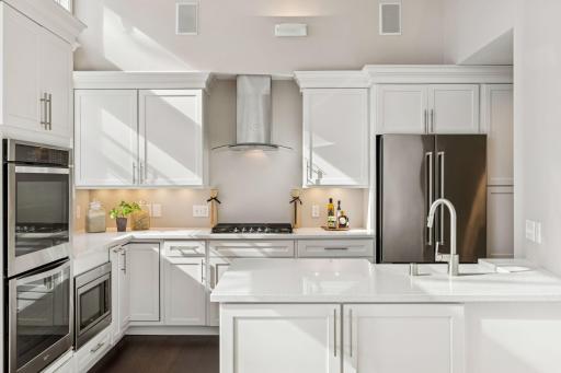 5347 Pinewood Trail, Edina, MN 55436