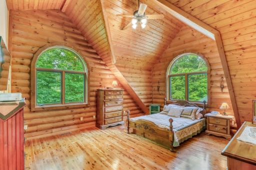 32360 SW Pickerel Lake Road, Detroit Lakes, MN 56501