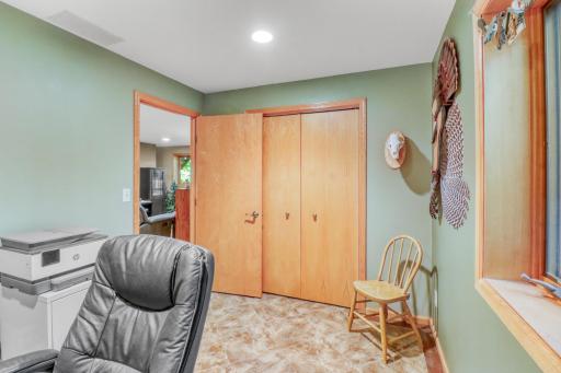 32360 SW Pickerel Lake Road, Detroit Lakes, MN 56501