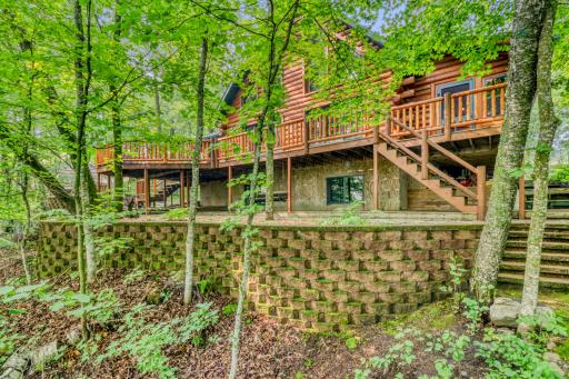 32360 SW Pickerel Lake Road, Detroit Lakes, MN 56501