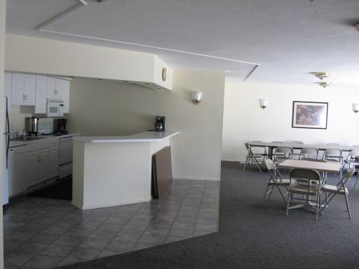 10531 Cedar Lake Road, 312, Hopkins, MN 55305