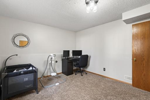 1325 Roosevelt Street, Anoka, MN 55303
