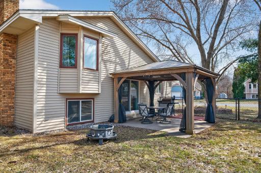 1325 Roosevelt Street, Anoka, MN 55303