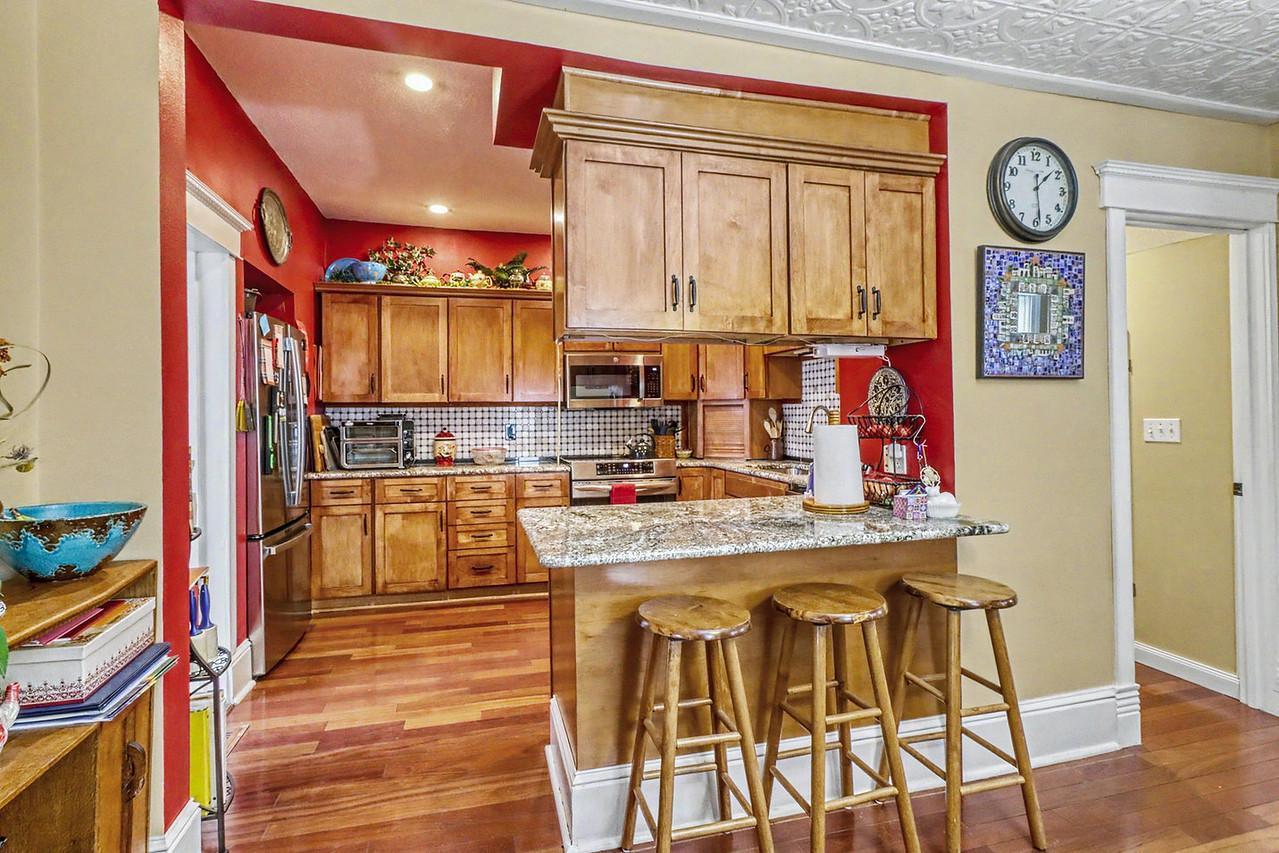 Kitchen1_0-1280_g.jpeg