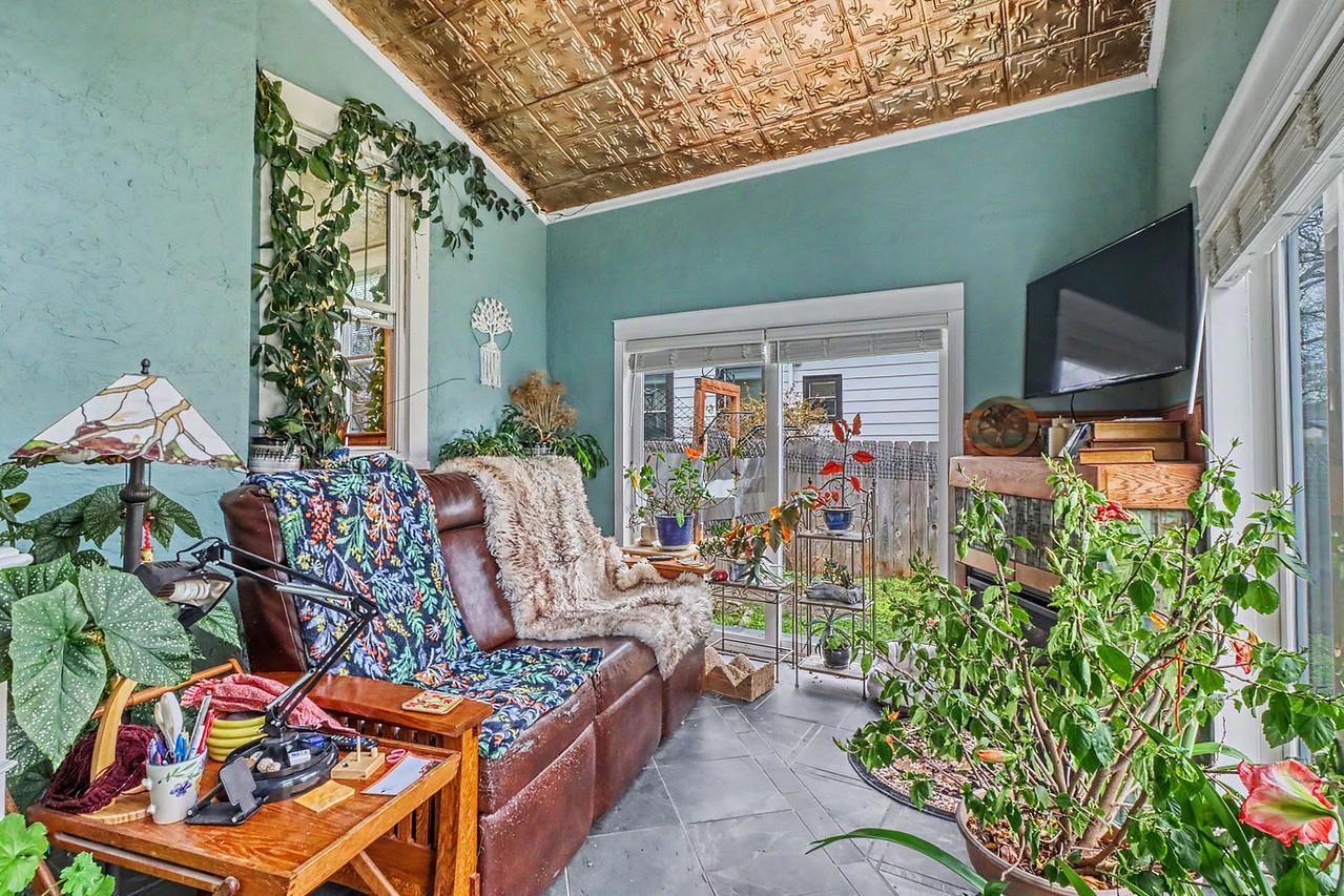 Sunroom1_-1280_g.jpeg
