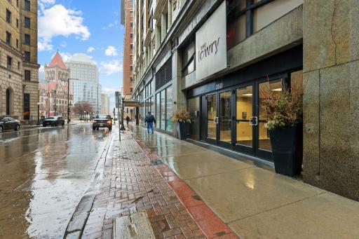 350 Saint Peter Street, 512, Saint Paul, MN 55102