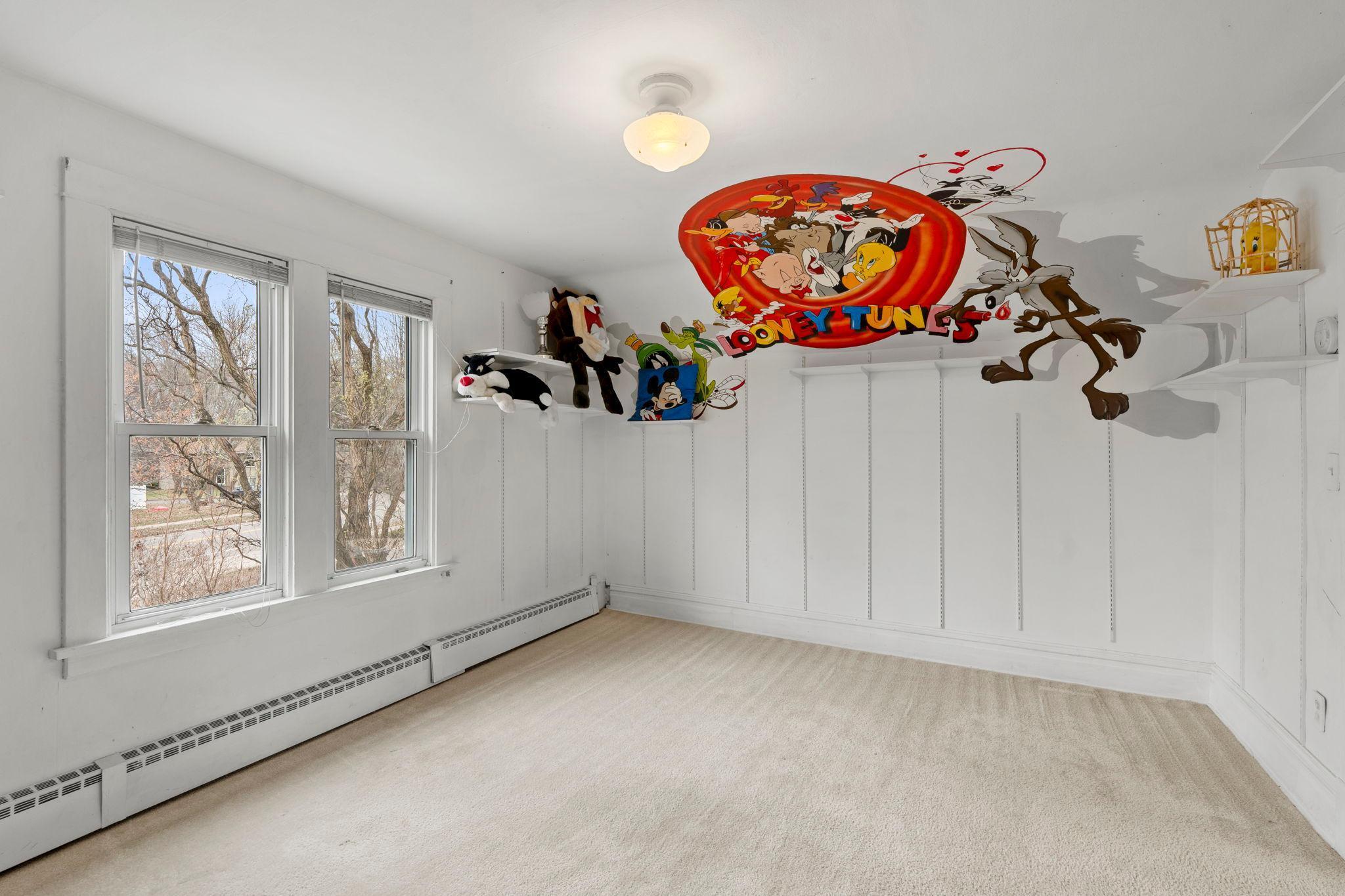 41-web-or-mls-1321 Maine Prairie Rd-276.jpg