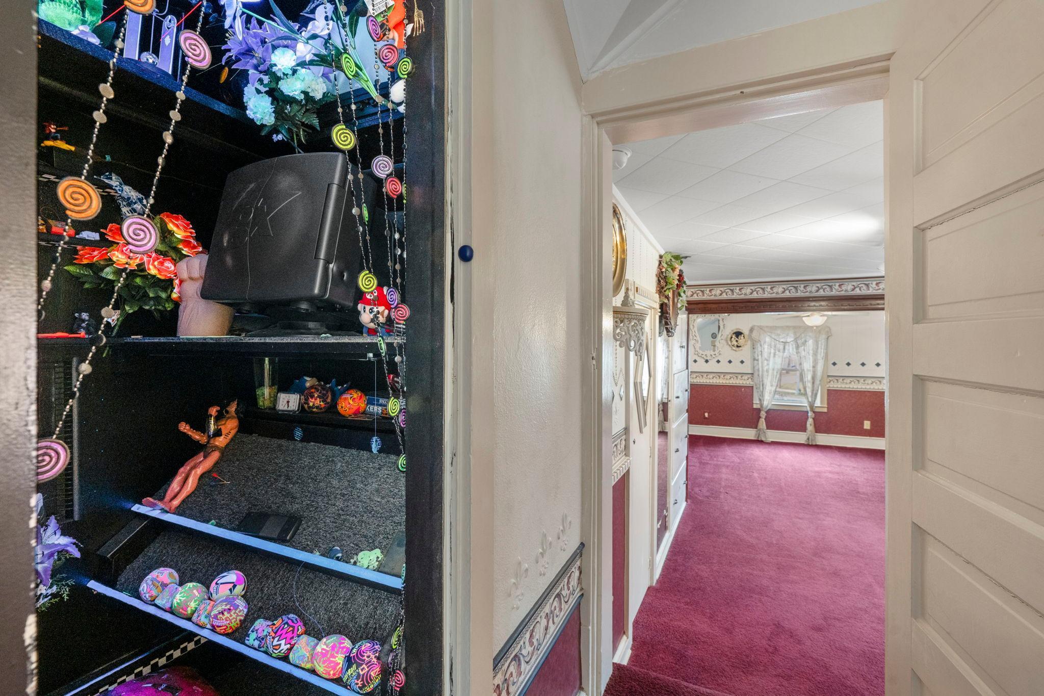 43-web-or-mls-1321 Maine Prairie Rd-286.jpg