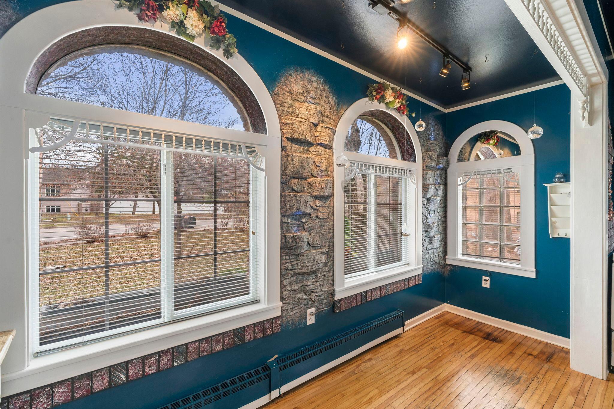 30-web-or-mls-1321 Maine Prairie Rd-138.jpg