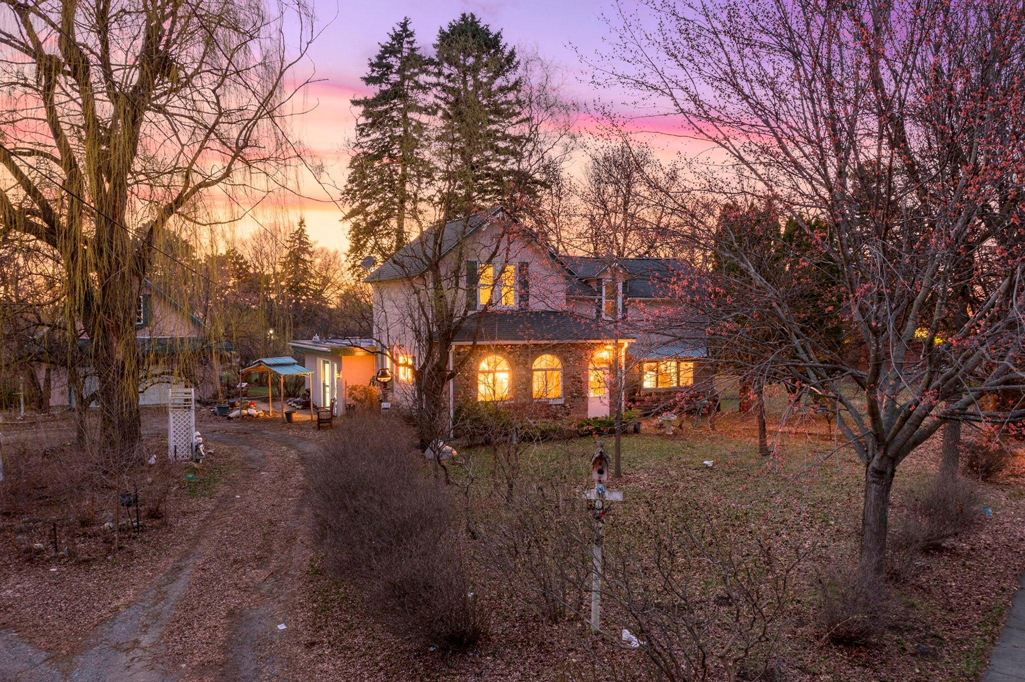 1-web-or-mls-1321 Maine Prairie Rd-3 copy.jpg