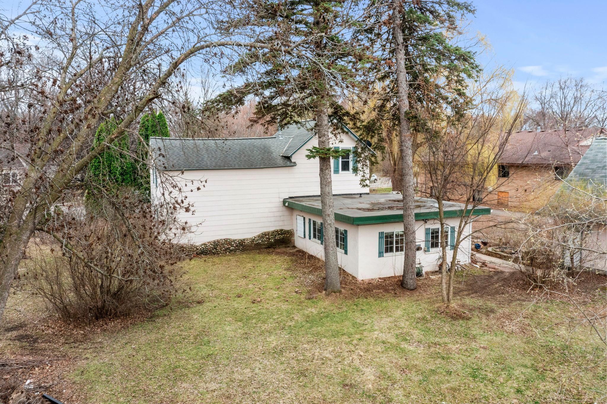 81-web-or-mls-1321 Maine Prairie Rd-15.jpg