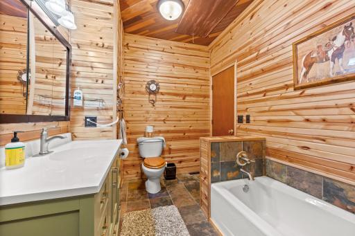 24775 608th Ave - Charming Bath w/Separate Tub & Shower