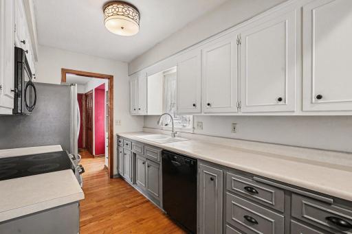 2966 Simpson Street, Saint Paul, MN 55113