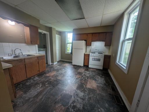 758 Jenks Avenue, Saint Paul, MN 55106