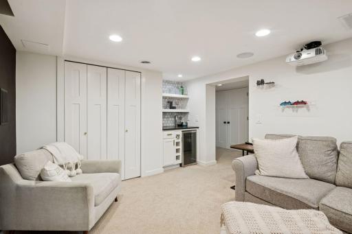 3221 Georgia Avenue S, Saint Louis Park, MN 55426