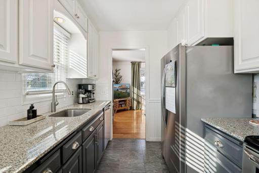 3221 Georgia Avenue S, Saint Louis Park, MN 55426