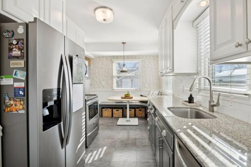 3221 Georgia Avenue S, Saint Louis Park, MN 55426