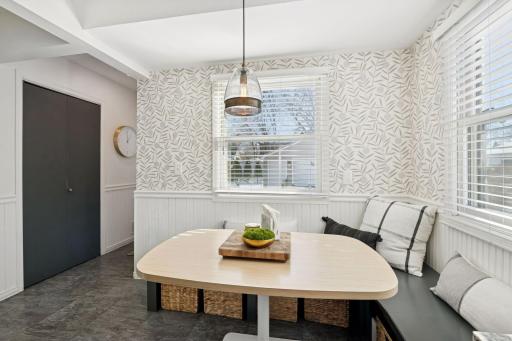 3221 Georgia Avenue S, Saint Louis Park, MN 55426