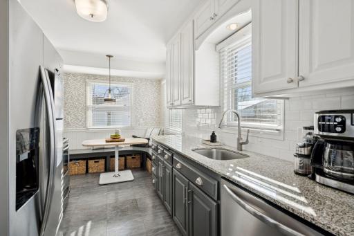 3221 Georgia Avenue S, Saint Louis Park, MN 55426