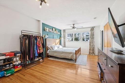 3221 Georgia Avenue S, Saint Louis Park, MN 55426