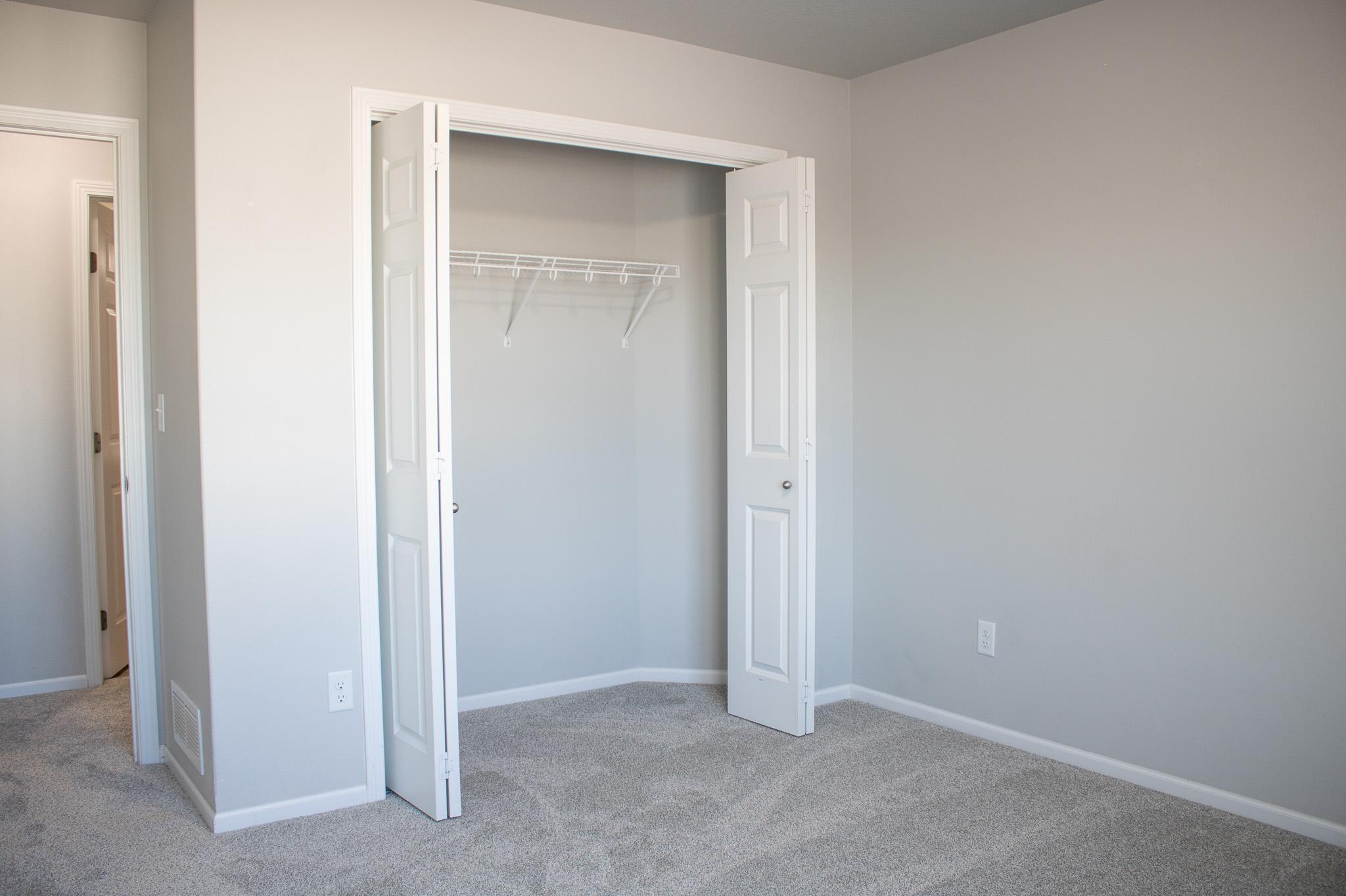 19_UpstairsBedTwo3.jpg