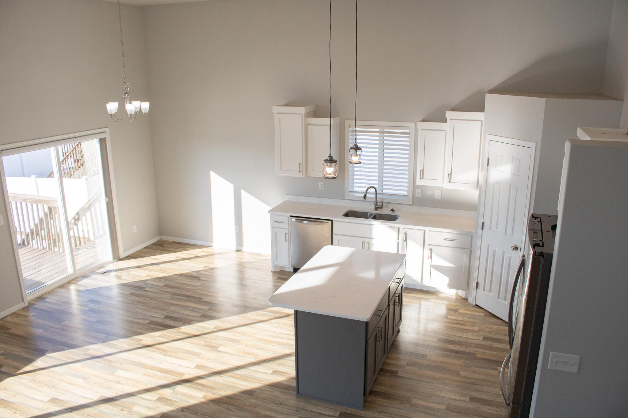 12_Kitchen6.jpg