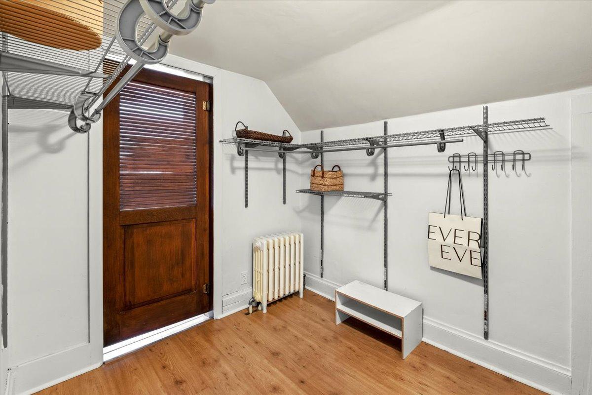 Walk-in closet