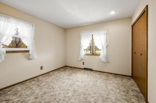 3916 Ensign Avenue N, New Hope, MN 55427