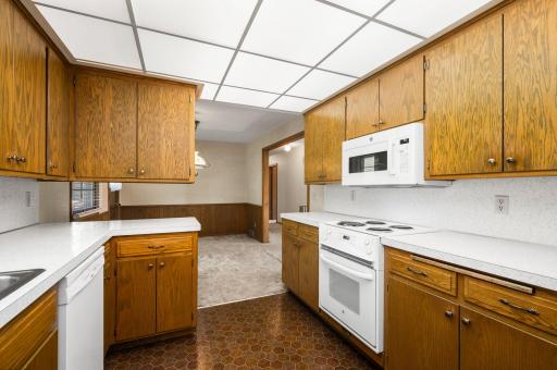 3916 Ensign Avenue N, New Hope, MN 55427