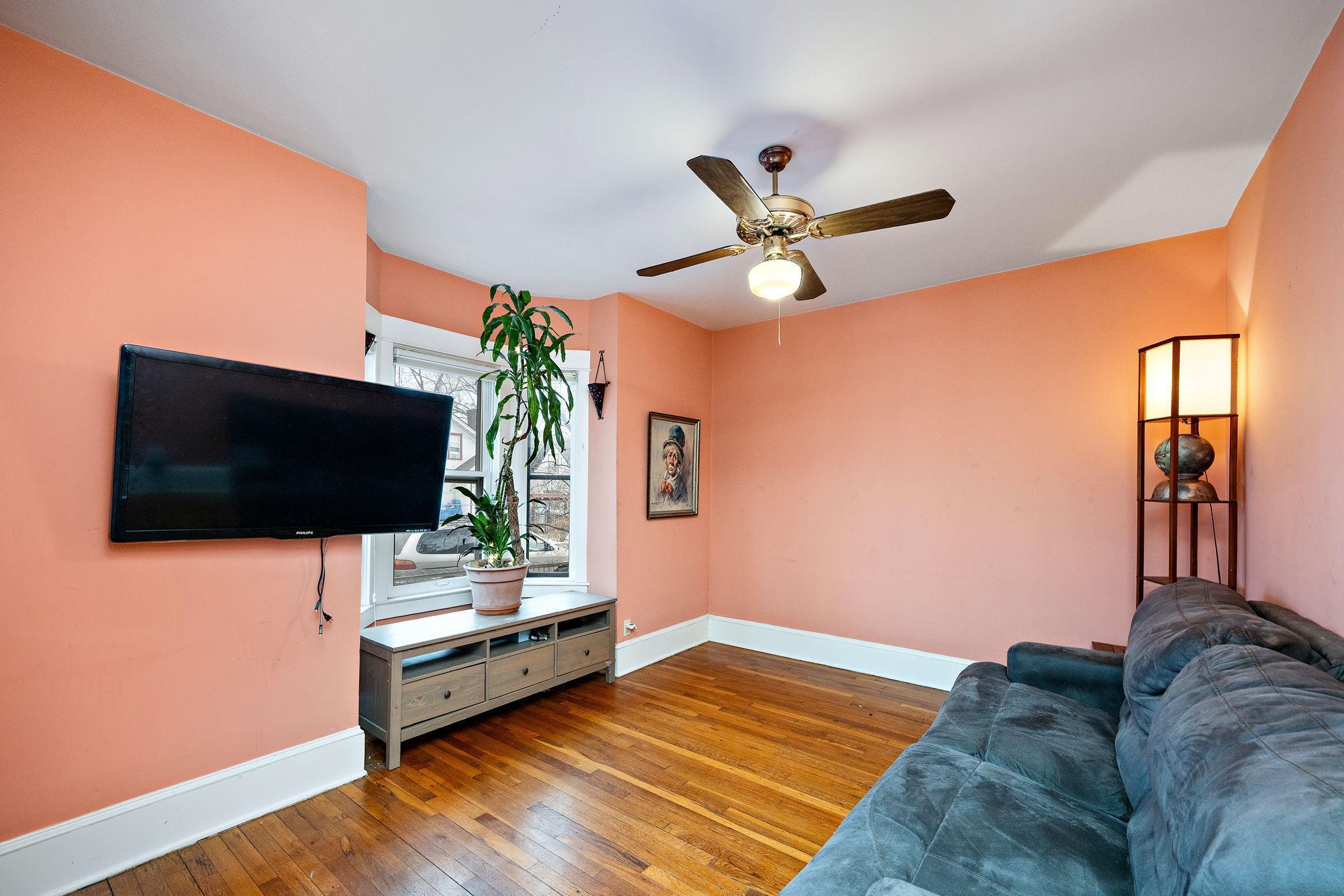 2523 16th Ave S, Minneapolis, MN 55404-7.jpg