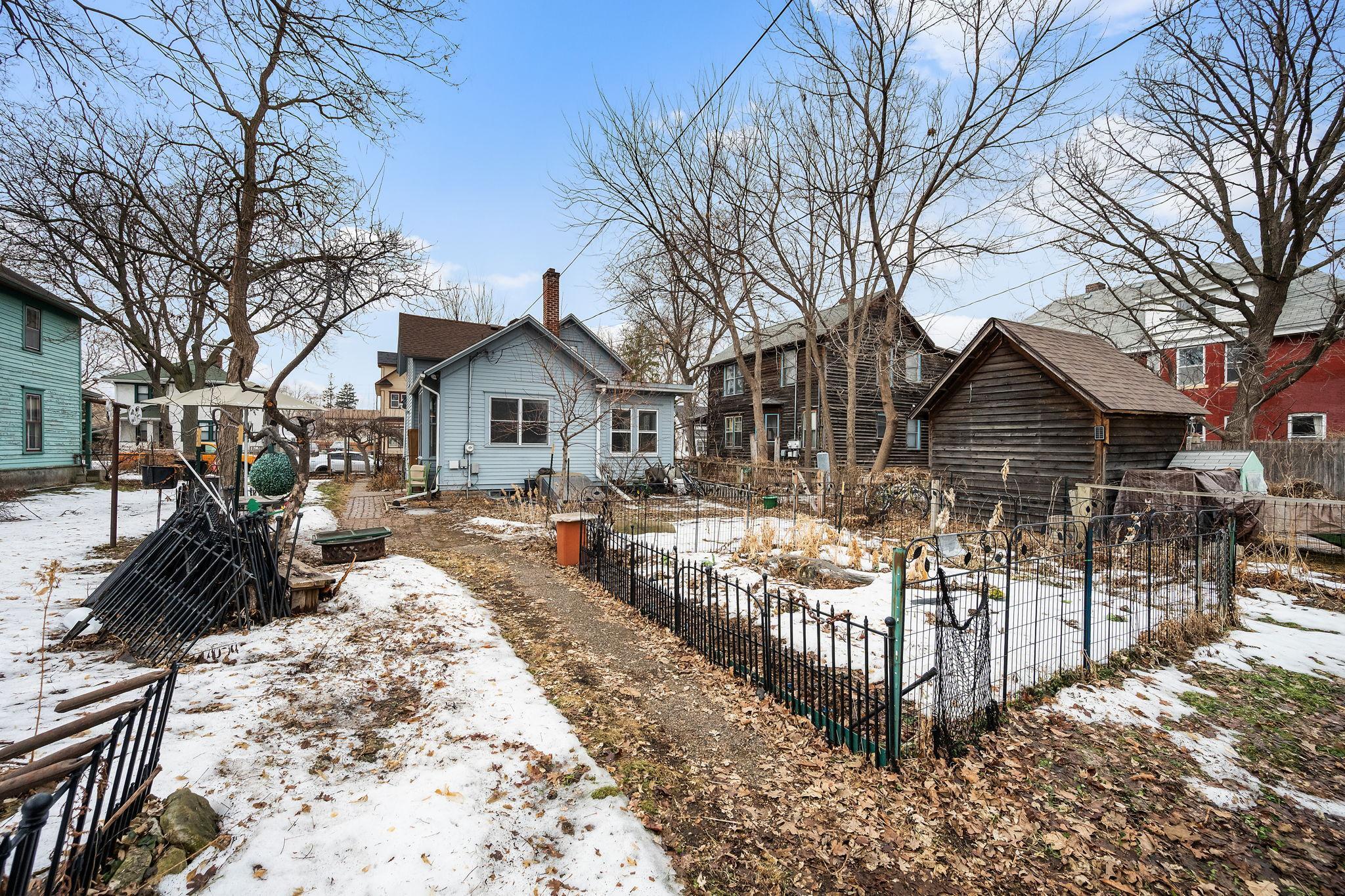 2523 16th Ave S, Minneapolis, MN 55404-19.jpg