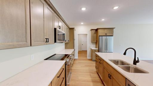 2804 Oak Lawn Drive, Northfield, MN 55057
