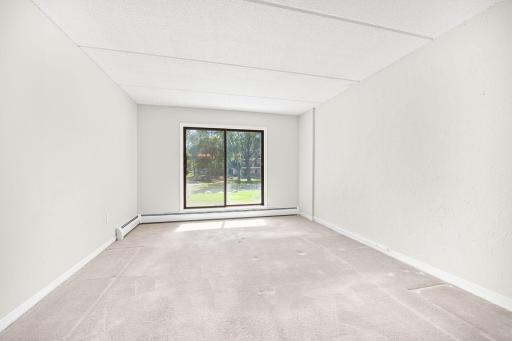 10411 Cedar Lake Road, 213, Hopkins, MN 55305