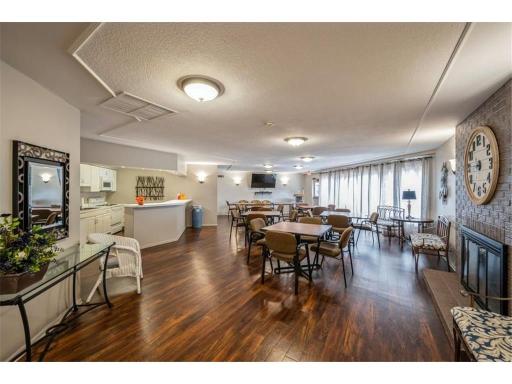 10411 Cedar Lake Road, 213, Hopkins, MN 55305