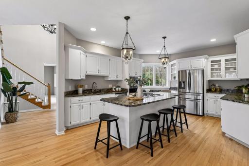 2301 Platwood Road, Hopkins, MN 55305