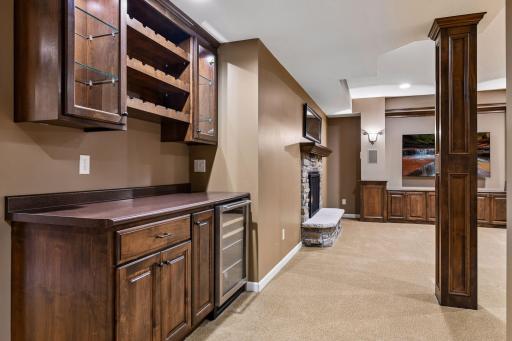 2301 Platwood Road, Hopkins, MN 55305