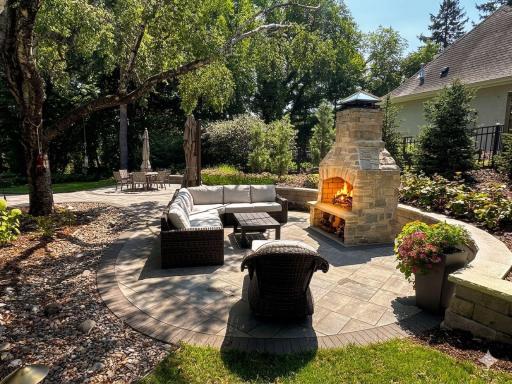 2301 Platwood Road, Hopkins, MN 55305