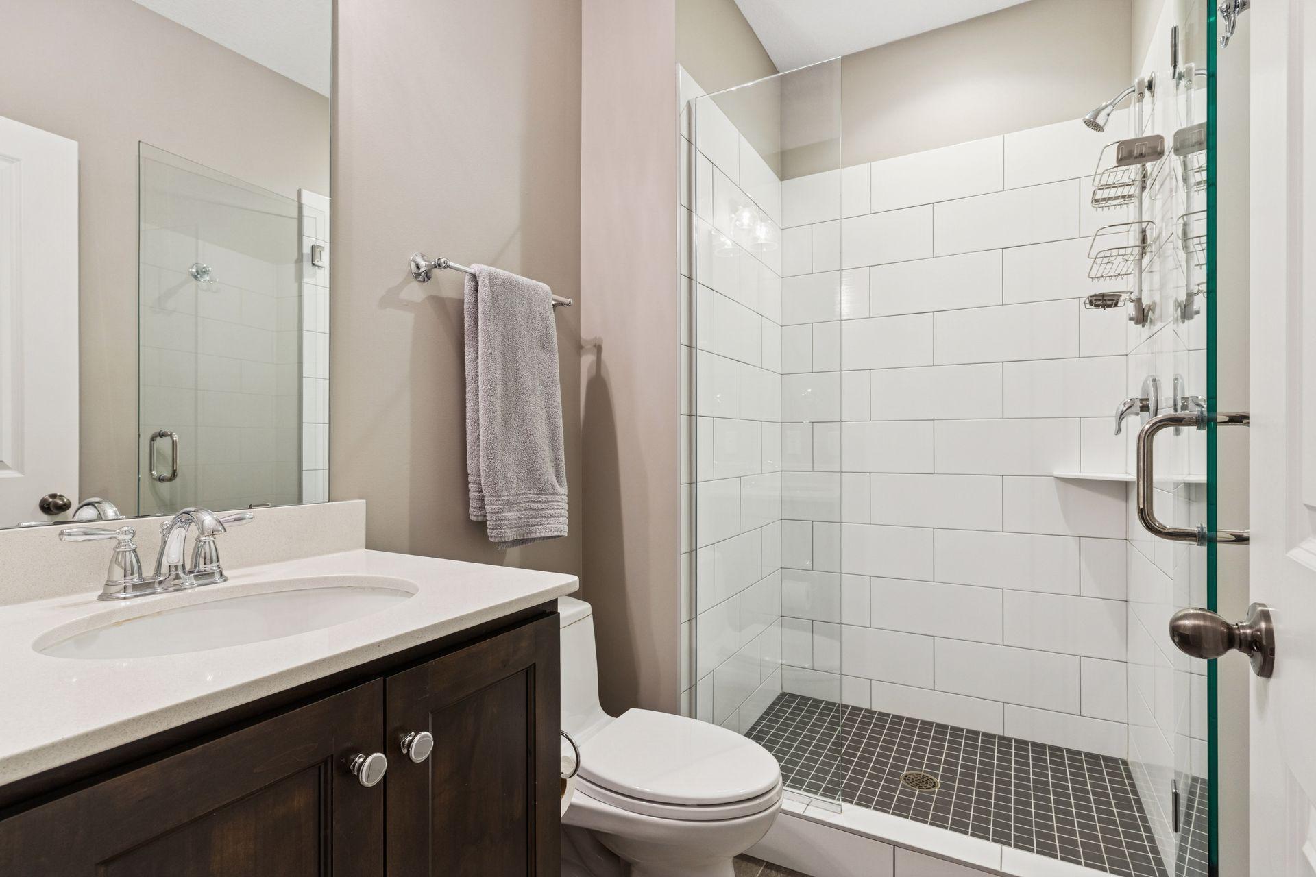 5855 Zanzibar Lane North - Spacecrafting - 0060.jpg