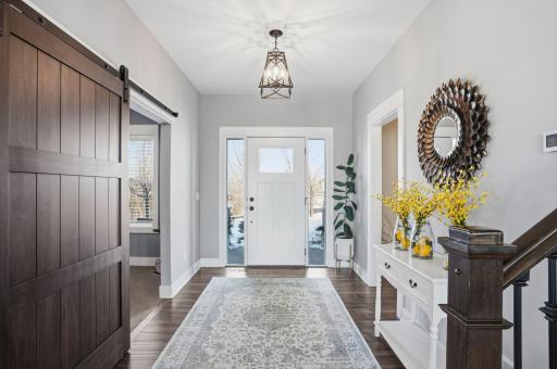 7727 Prairie Grass Pass, Prior Lake, MN 55372