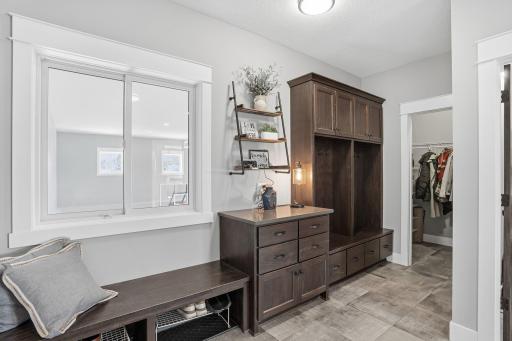 7727 Prairie Grass Pass, Prior Lake, MN 55372