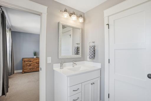 7727 Prairie Grass Pass, Prior Lake, MN 55372