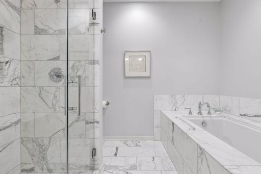 7660 Woodview Court, Minneapolis, MN 55439