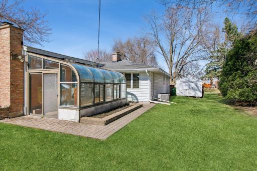 2201 Tamarack Lane, Burnsville, MN 55337