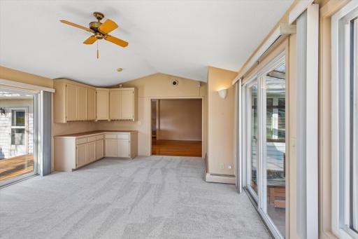 2201 Tamarack Lane, Burnsville, MN 55337