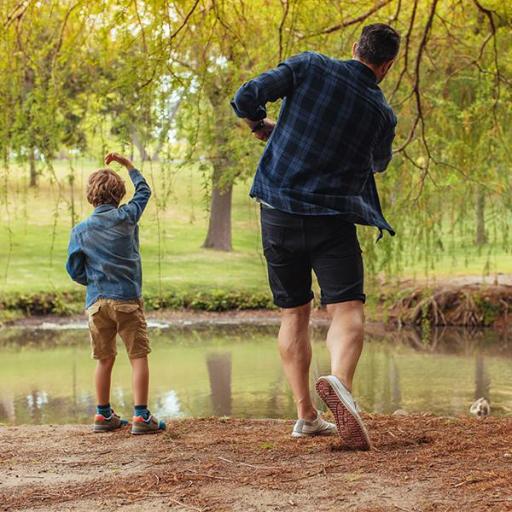 Riverwalk is where dreams are made! Fall in love with the community pool, clubhouse, miles of walking trails, parks, & the Mississippi river just down the street with Cloquet Overlook Park. It's a beautiful blend of city & nature! Slice of Paradise!