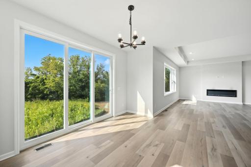 Fabulous show stopping floorplan, landscaping included. Community pool, clubhouse, miles of walking trails, parks, & Mississippi River down the street! This is a rare gem! Fall in love & call it HOME!!10+