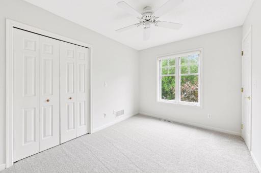 204 Central Avenue S, Wayzata, MN 55391