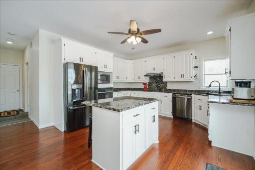 12446 190th Street, Milaca, MN 56353