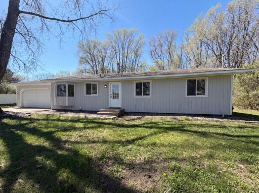 18817 Kenwood Trail, Lakeville, MN 55044