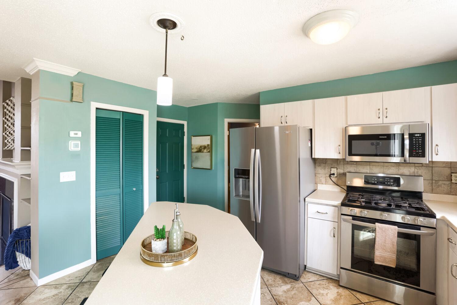 Stainless appliances